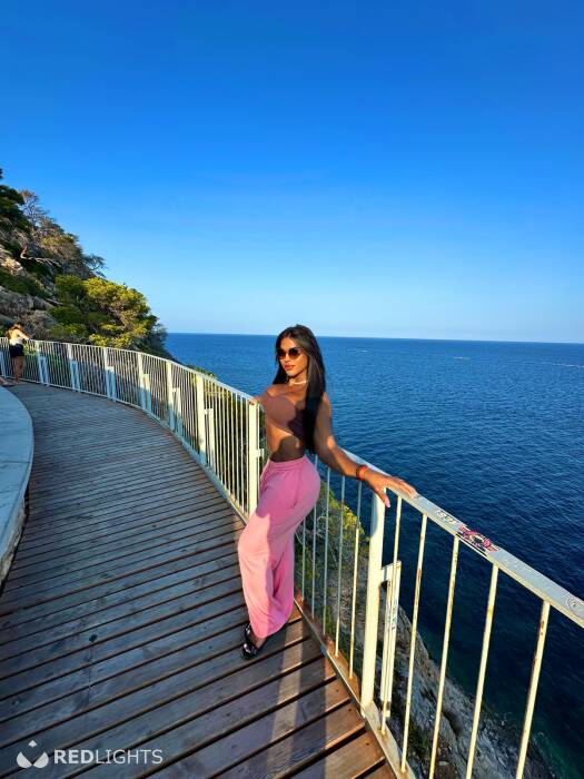 NATASHA PARTY (Foto)