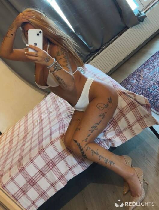 ROXY (Foto)