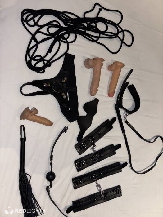 Alice bombom le meilleur anal et fellation (Foto)