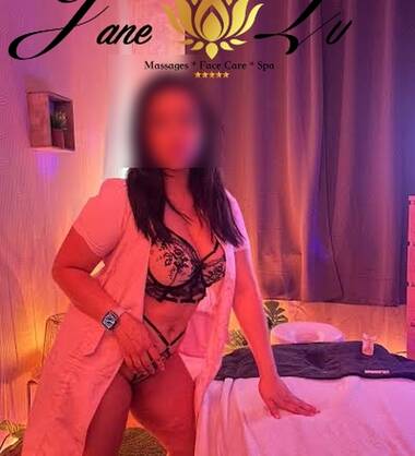 Relax Massages With Happy End