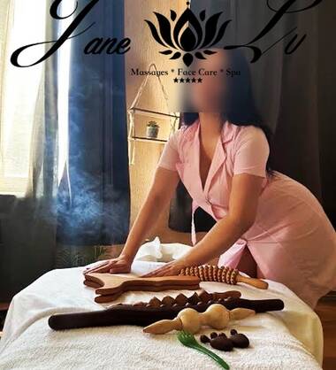 Relax Massages With Happy End