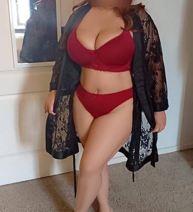 Isabela big boobs natural ,