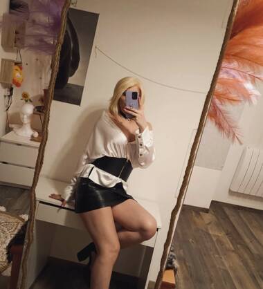 Monica