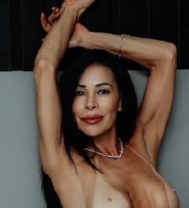 Sexy karina  your best choice!