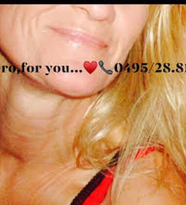 Veronique,met naturelle 90-D!