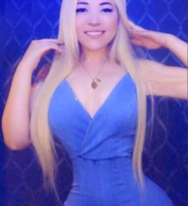 I\'m a super hot blonde.