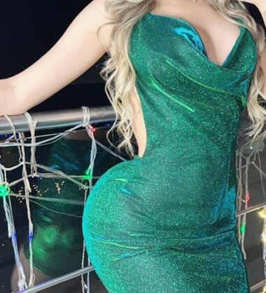 I\'m a super hot blonde.