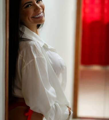 Lara new