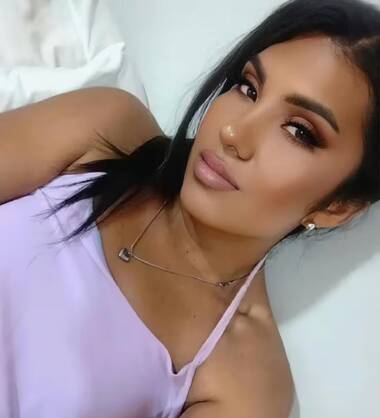 Adriana jolie