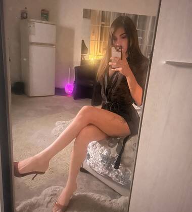 Almond xxx