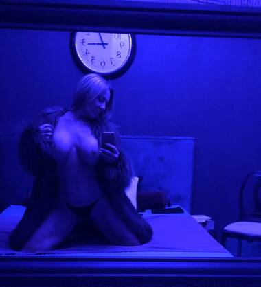 Joke 100% Vlaamse geile Milf