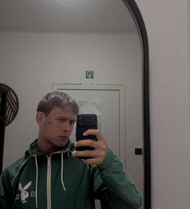 levi vers top