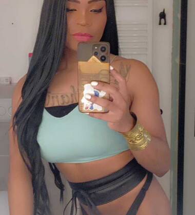 Gennifer XL You perfect date