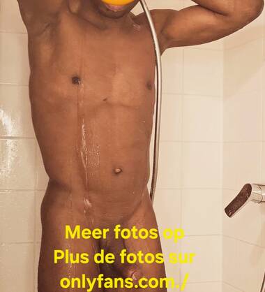 Collins - Gigolo privé en escort