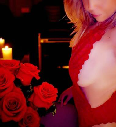 Lovely Jenna stilt je verlangen