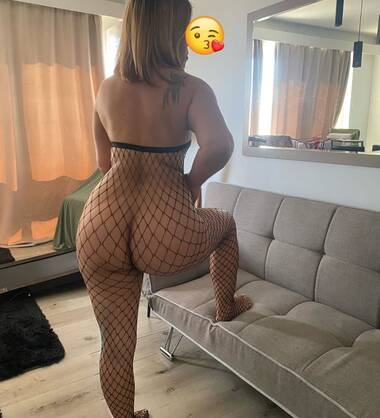 Mol  hot Latina new horny