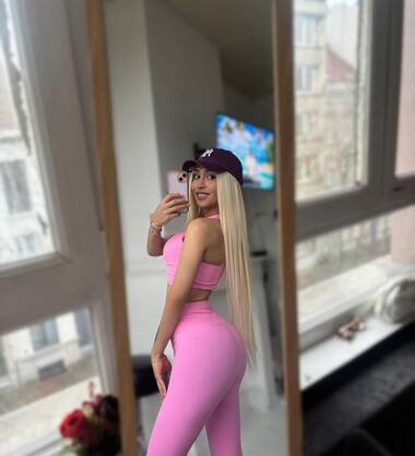 SHEMELLE A1 IN SEDUCTION