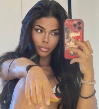 LEONELA