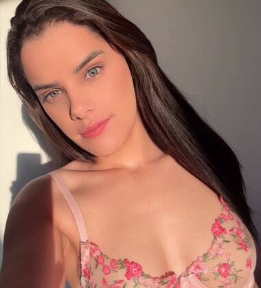 Tay Bella