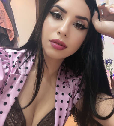 Yasmin Prada