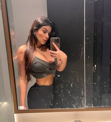 Mia