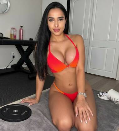 ANA JULIA