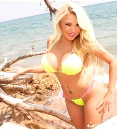 Bianca 100% real love love