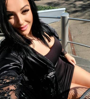 Julia hot
