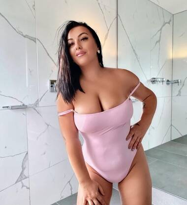 Julia hot