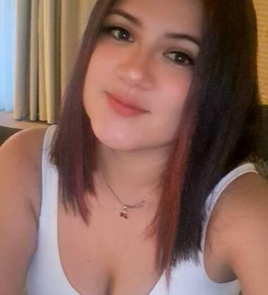 Romina hot