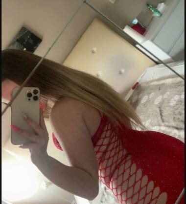 Soft skin sweet naughty girl