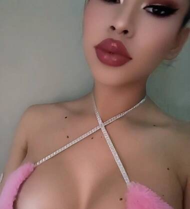 STAYSI  BEAUTIFUL QUEEN LATINA