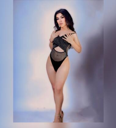 STAYSI  BEAUTIFUL QUEEN LATINA