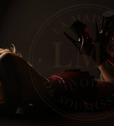 Lucia Noir