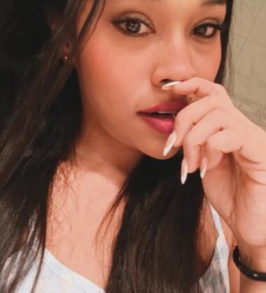 Mia