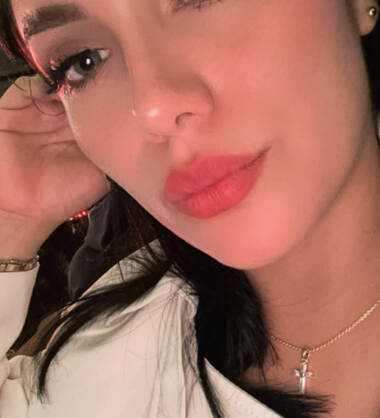 Daniela new in knokke