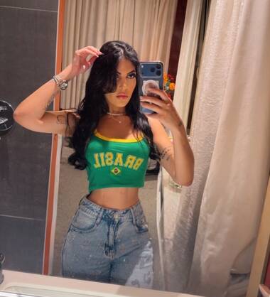 Mia