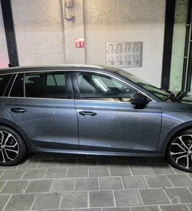 Taxi cs airport/escorte/city transfer benelux