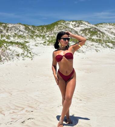 Bruna Dias