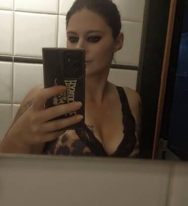 Bella
