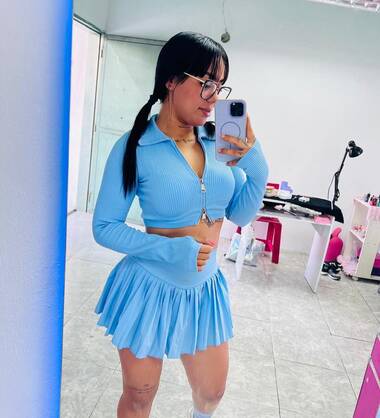 VALENTINA HOT