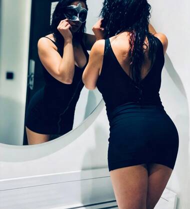 Mona