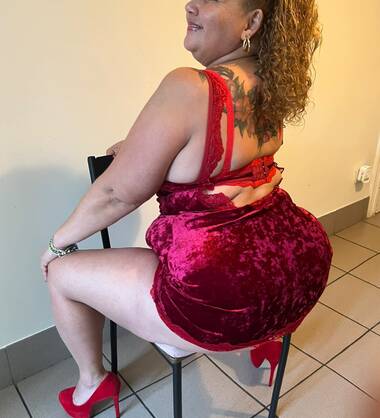 Kelly Sexy Cuban