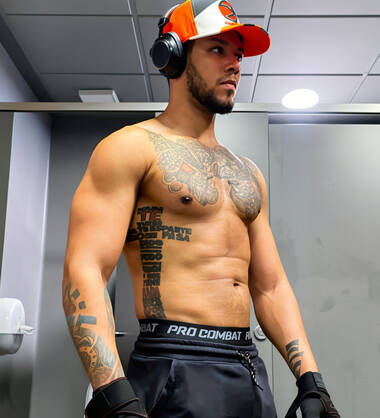 HUGO TOYBOY