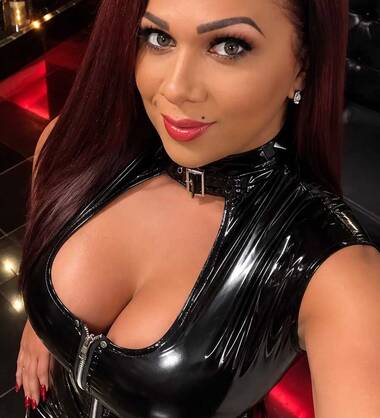 IN ANTWERP BERCHEM NOW CALL ME
