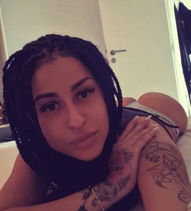 NICOLE