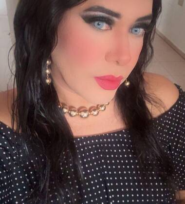 Mia