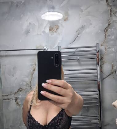 Chloe