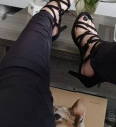 CARDATE (Naar elkaar toekomen)