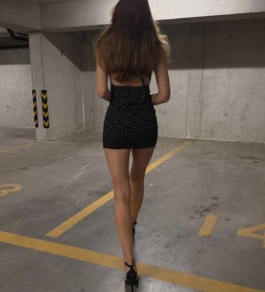 Jullia.
